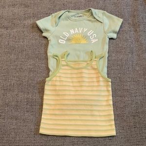 ☀️🌱3-6 month baby bundle: onesie and striped tank